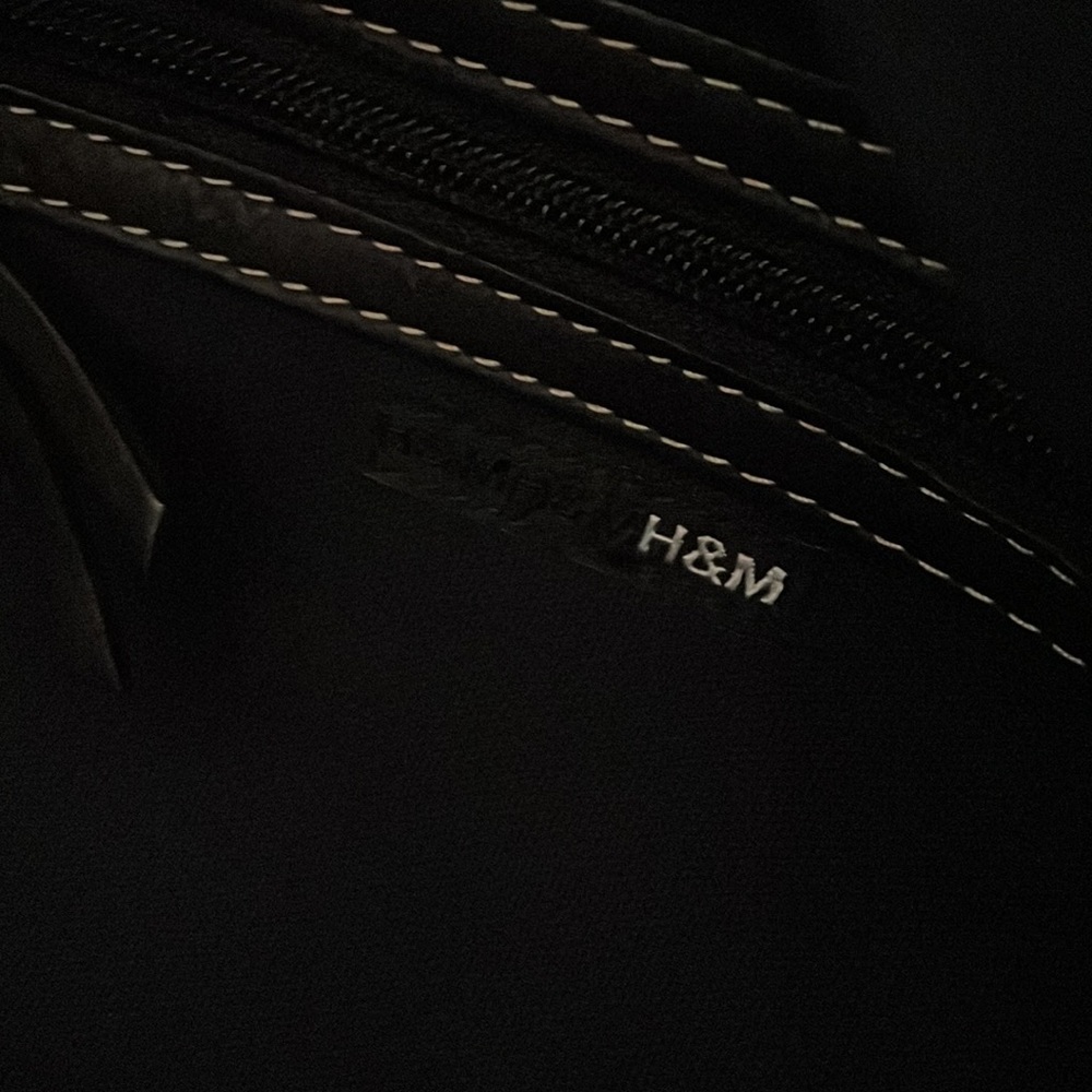 Preowned H&M weekend bag - Picture 5 of 6